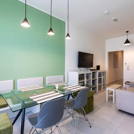 Stylish, Comfortable 2br With Wifi & Prvt Balcony By 360 Estates Lejlighed