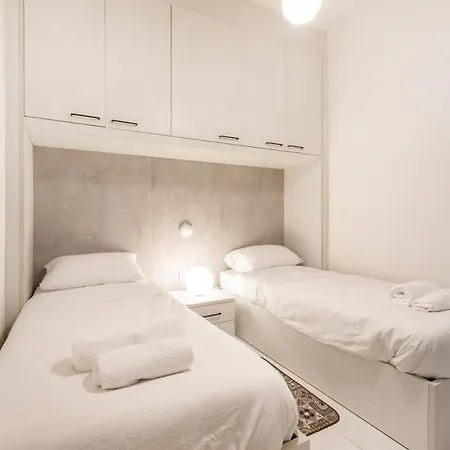 Stylish, Comfortable 2br With Wifi & Prvt Balcony By 360 Estates Appartement Gzira