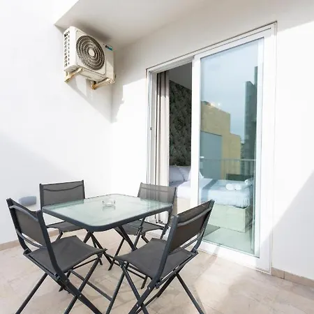 Stylish, Comfortable 2br With Wifi & Prvt Balcony By 360 Estates Appartement Gzira