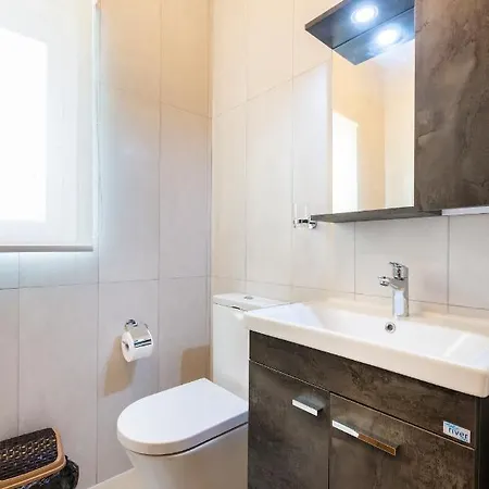 Stylish, Comfortable 2br With Wifi & Prvt Balcony By 360 Estates Appartement Gzira