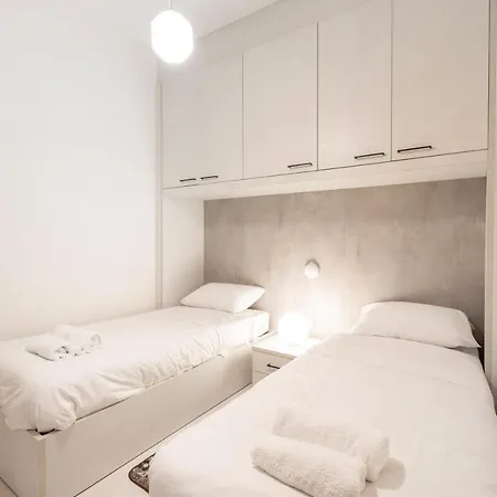 Stylish, Comfortable 2br With Wifi & Prvt Balcony By 360 Estates *